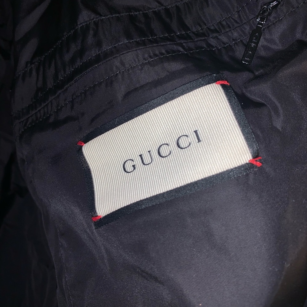 Gucci GG jacquard puffer jacket striped sleeve. - Picture 7 of 16